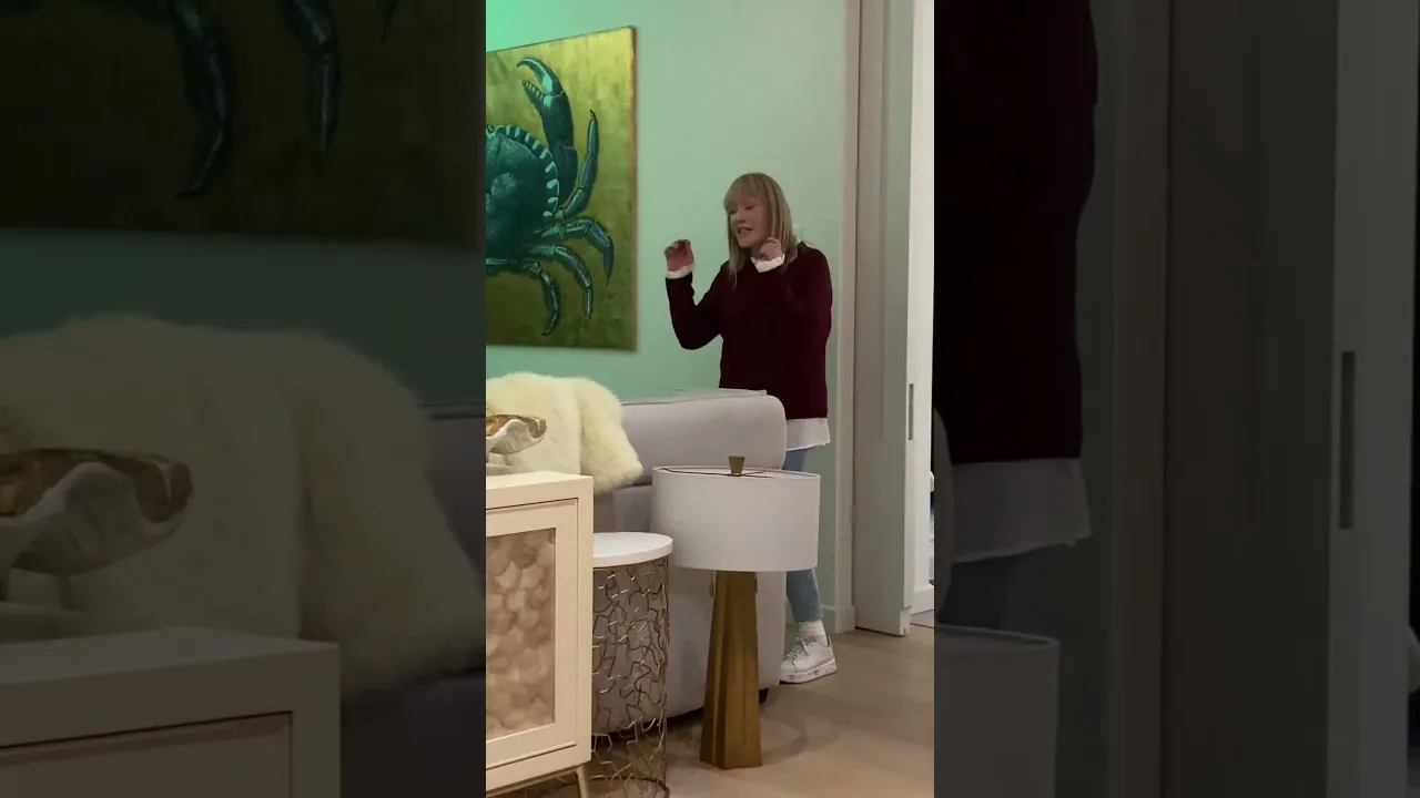 Нажми и смотри