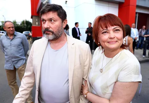 Сергей Белоголовцев и его новая избранница Елена Дмитриева Сергей Белоголовцев и его новая избранница Елена Дмитриева