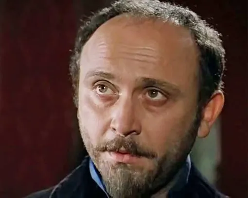 Александр Шаровский в фильме «Не бойся, я с тобой!» Александр Шаровский в фильме «Не бойся, я с тобой!»