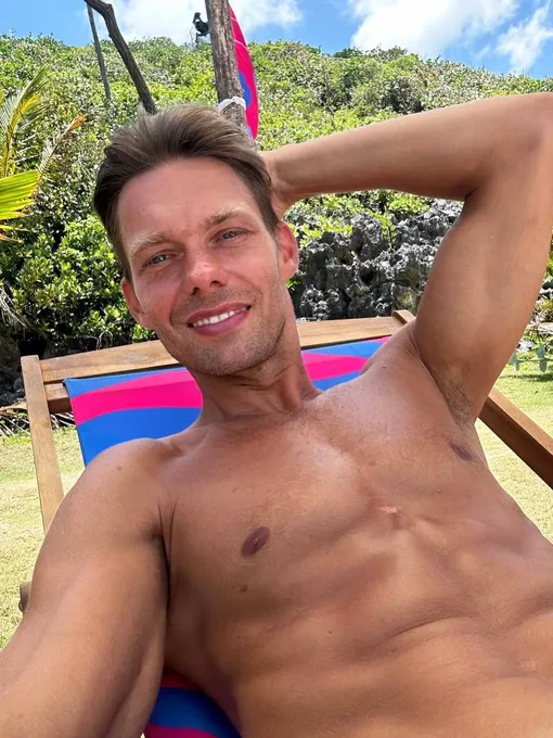 Аристарх Венес на реалити-шоу «Звезды в джунглях. Карибский сезон»