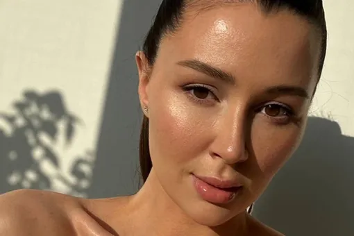 «Сердце колотилось бешено»: Анна Заворотнюк призналась, что в Дубае страшнее в воздухе, чем на земле «Сердце колотилось бешено»: Анна Заворотнюк призналась, что в Дубае страшнее в воздухе, чем на земле