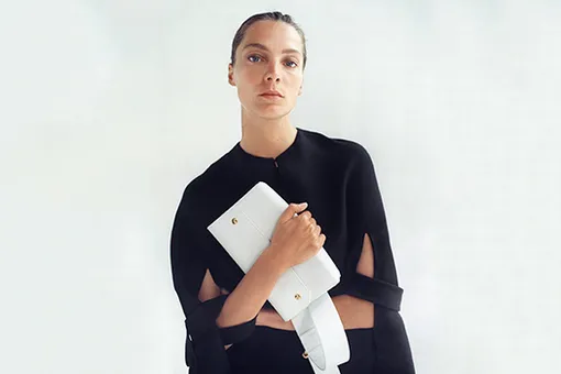 Дарья Вербова появилась в круизной кампании Céline Дарья Вербова появилась в круизной кампании Céline