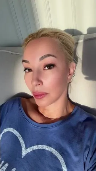 Нажми и смотри