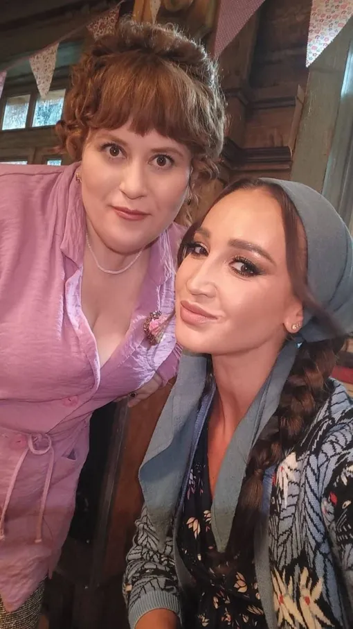 Татьяна Плетнева и Ольга Бузова Татьяна Плетнева и Ольга Бузова
