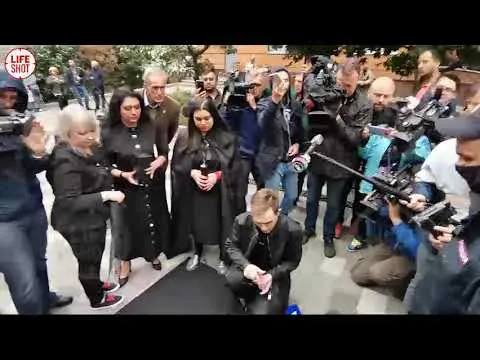 Нажми и смотри Нажми и смотри