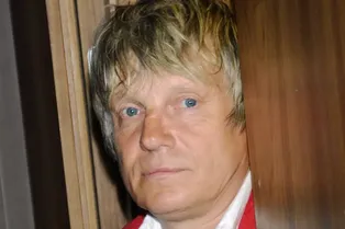 «Алиса меня заблокировала»: Виктор Салтыков заявил, что его дочь от певицы отказывается с ним общаться «Алиса меня заблокировала»: Виктор Салтыков заявил, что его дочь от певицы отказывается с ним общаться