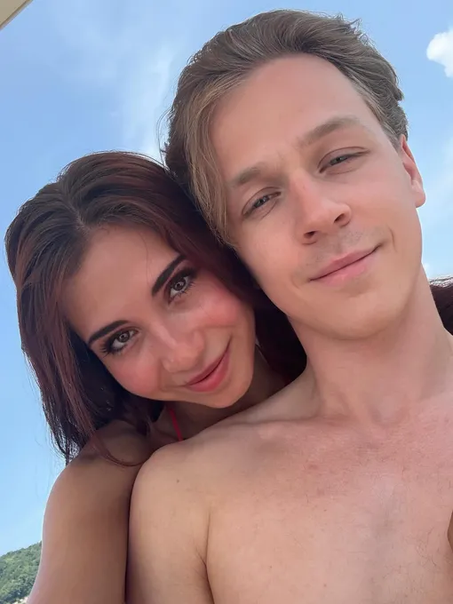 Диана Дэвис и Глеб Смолкин Диана Дэвис и Глеб Смолкин