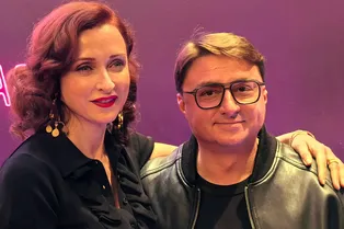 «Муж не аплодирует»: Екатерина Стулова рассказала о реакции Максима Лагашкина на откровенные сцены с ее участием «Муж не аплодирует»: Екатерина Стулова рассказала о реакции Максима Лагашкина на откровенные сцены с ее участием