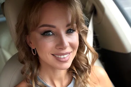 Любовное гнездышко: Полина Диброва показала особняк, в который переехала после развода Любовное гнездышко: Полина Диброва показала особняк, в который переехала после развода