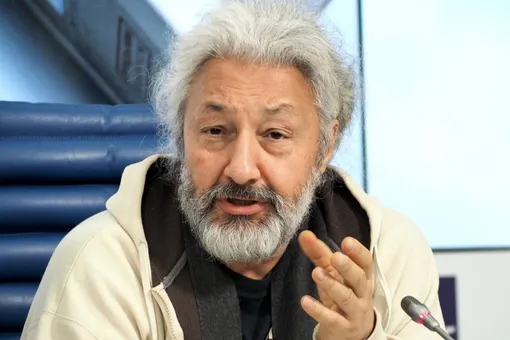 «Я получил паспорт Армении вместе с семьей и даже купил здесь квартиру»: Стас Намин приехал в Ереван «Я получил паспорт Армении вместе с семьей и даже купил здесь квартиру»: Стас Намин приехал в Ереван