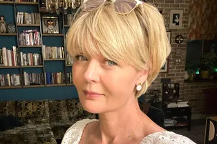 «Я испытывала перед ними чувство вины»: Юлия Меньшова показала взрослых детей «Я испытывала перед ними чувство вины»: Юлия Меньшова показала взрослых детей