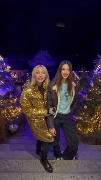 Нажми и смотри