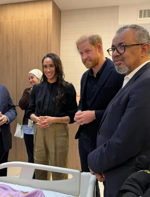 Меган Маркл и принц Гарри в больнице