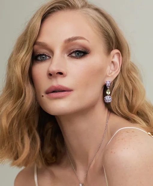 Светлана Ходченкова помогает матери воевать с коммунальщиками