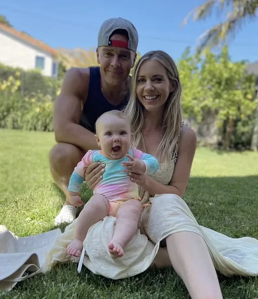 Саманта Коуп потребовала полную опеку над дочерью