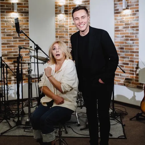 Алена Апина не боится показаться смешной Алена Апина не боится показаться смешной