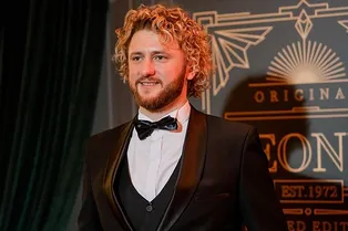 Эксклюзив VOICE: финалист проекта «Сердце Клавы» Сергей Беликов предрек расставание Коки с возлюбленным Эксклюзив VOICE: финалист проекта «Сердце Клавы» Сергей Беликов предрек расставание Коки с возлюбленным