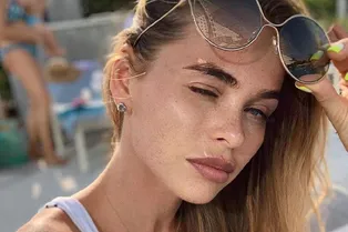 «Больше загара!»: Анна Хилькевич показала себя в бикини на курорте «Больше загара!»: Анна Хилькевич показала себя в бикини на курорте