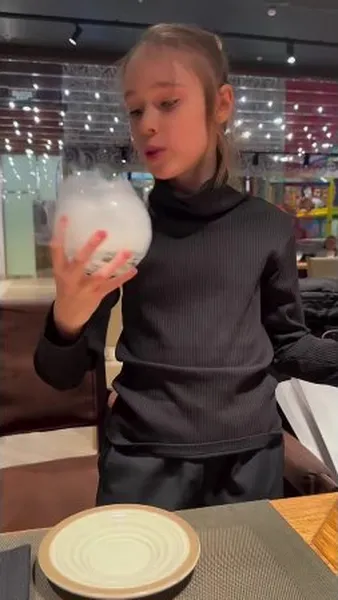 Нажми и смотри