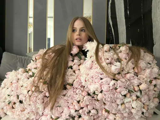 Милана Стар сдала экзамены Милана Стар сдала экзамены