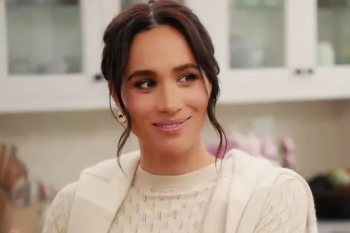 Меган Маркл впервые надела редкие часы принцессы Дианы, которые ей подарил Доди Аль-Файед перед смертью Меган Маркл впервые надела редкие часы принцессы Дианы, которые ей подарил Доди Аль-Файед перед смертью