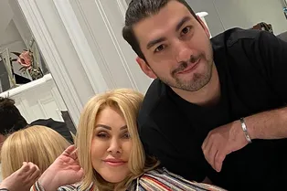 «Люба просто девочка рядом с ним!»: Успенская зажгла с молодым возлюбленным «Люба просто девочка рядом с ним!»: Успенская зажгла с молодым возлюбленным