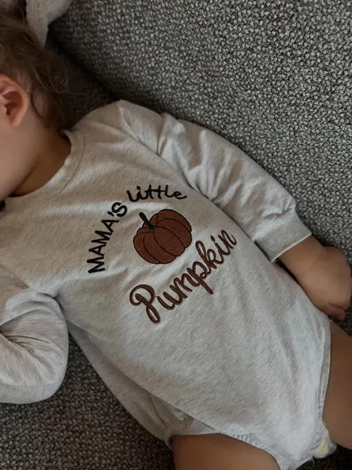 Жена Милоша Биковича запечатлела сына