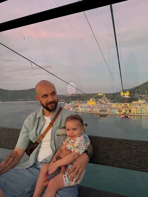 Александр ST с дочерью Эльзой на отдыхе Александр ST с дочерью Эльзой на отдыхе