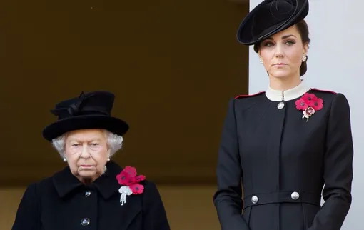 Елизавета II и Кейт Миддлтон
