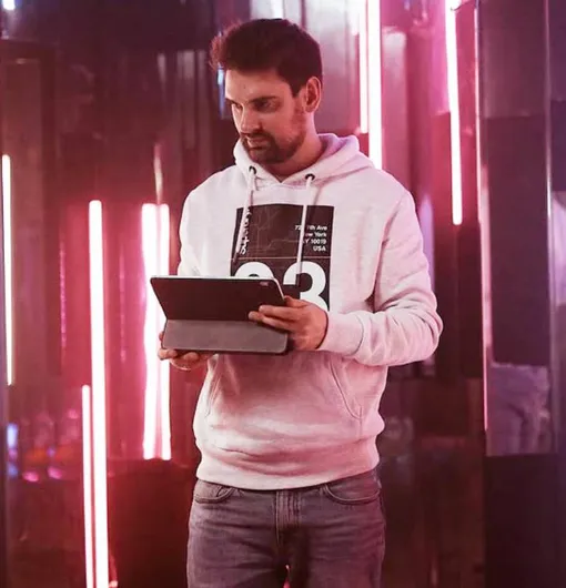 Артем Пиманов публично обратился к покойному отцу