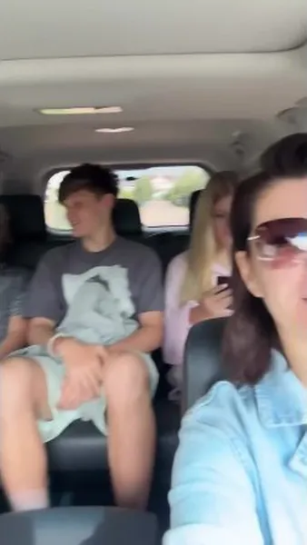 Нажми и смотри