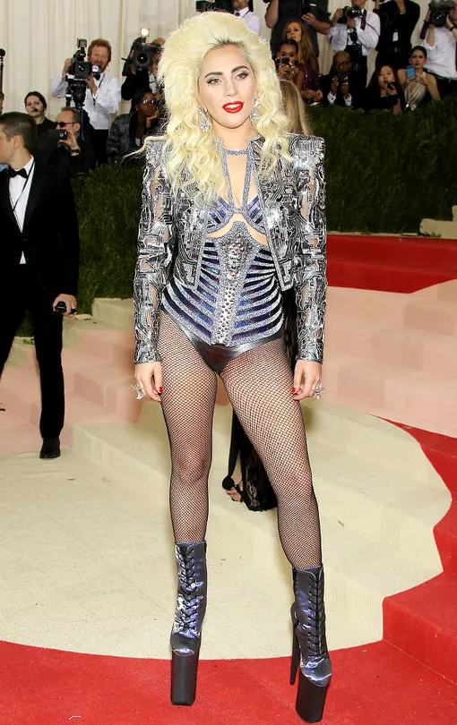 бал института костюма met gala 2016 фото