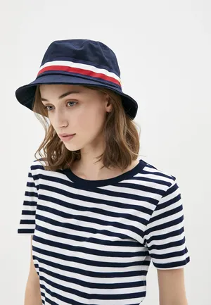 Tommy Hilfiger, 3990 руб. Tommy Hilfiger, 3990 руб.