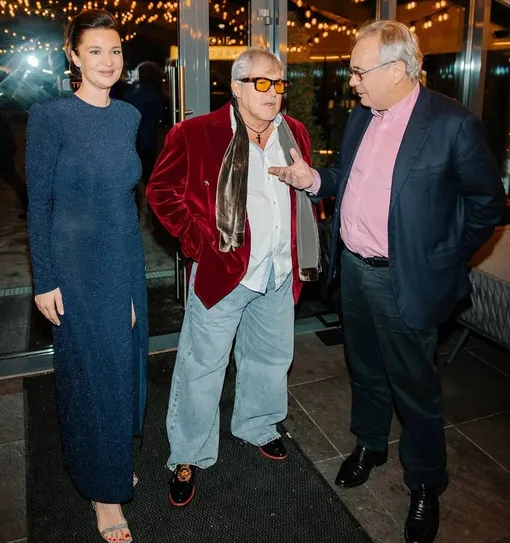 Катя Гусева давно знакома с Дмитрием Дибровым Катя Гусева давно знакома с Дмитрием Дибровым