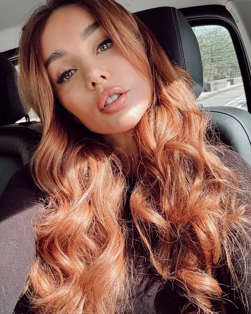 Анна Седокова заявила, что старается быть лучше ради поклонников