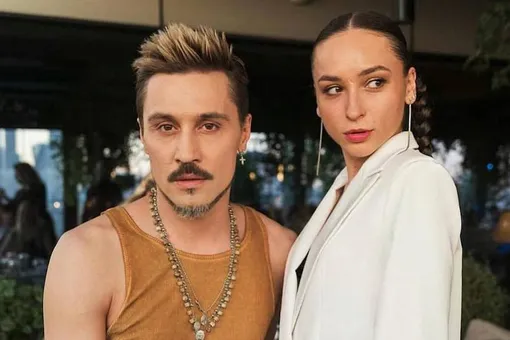 «Я не хочу портить ей жизнь»: Дима Билан дал редкий комментарий о младшей сестре «Я не хочу портить ей жизнь»: Дима Билан дал редкий комментарий о младшей сестре