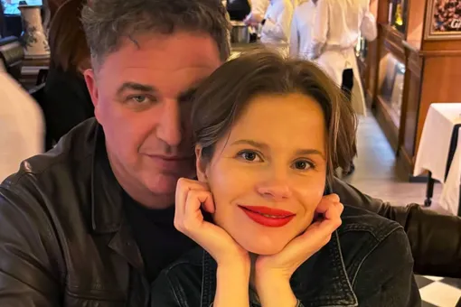 «Девочки, поделюсь рецептом»: молодая возлюбленная Максима Виторгана ответила на обвинения в фотошопе «Девочки, поделюсь рецептом»: молодая возлюбленная Максима Виторгана ответила на обвинения в фотошопе