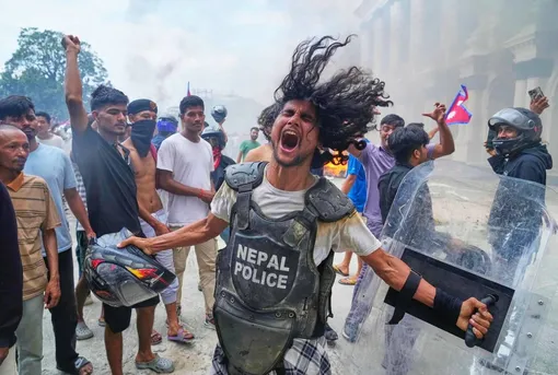 Массовые беспорядки в Непале