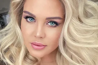 «Куда муж смотрит»: Мария Погребняк показала поклонникам обнаженную грудь