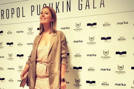 13 модных образов российских звезд за неделю 13 модных образов российских звезд за неделю