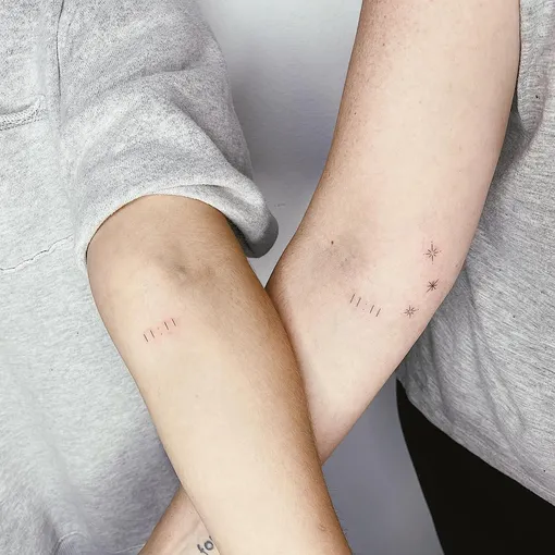 парная татуировка 11:11