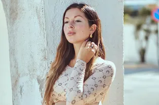 «Зачем так обтягивать живот?»: беременная Нюша в «голом» платье поразила фанатов «Зачем так обтягивать живот?»: беременная Нюша в «голом» платье поразила фанатов