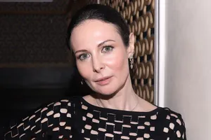 «Я воспитаю нашу доченьку так, чтобы тебе понравилось»: Ольга Погодина расплакалась у гроба Алексея Пиманова