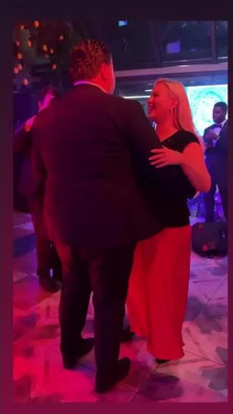 Нажми и смотри