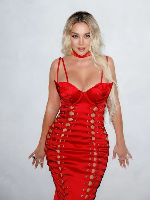 Анну Седокову заподозрили в романе с Джиганом