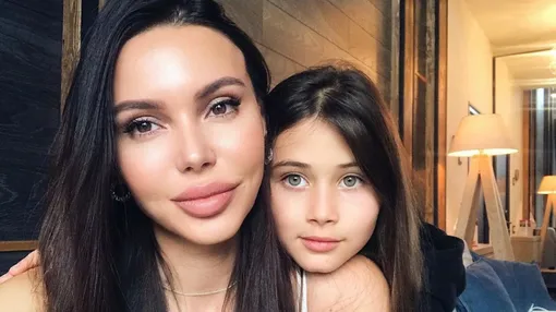 Оксана Самойлова и дочь Ариела Оксана Самойлова и дочь Ариела