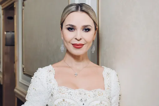 «Моя жизнь сложилась бы совершенно иначе, если бы не он»: Пелагея расплакалась на церемонии прощания с Юрием Николаевым