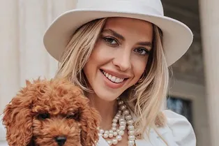 «Счастливая рядом с ним!»: звезда Comedy Woman нежно поцеловала возлюбленного «Счастливая рядом с ним!»: звезда Comedy Woman нежно поцеловала возлюбленного