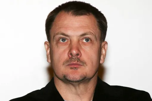 Юрия Мороза похоронили рядом с погибшей первой женой на Ваганьковском кладбище Юрия Мороза похоронили рядом с погибшей первой женой на Ваганьковском кладбище