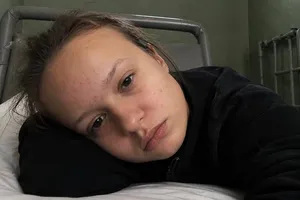 «Я хочу встретить мужчину»: гулявшую голой по Москве звезду «Дома-2» Анастасию Брагину отправили под домашний арест «Я хочу встретить мужчину»: гулявшую голой по Москве звезду «Дома-2» Анастасию Брагину отправили под домашний арест